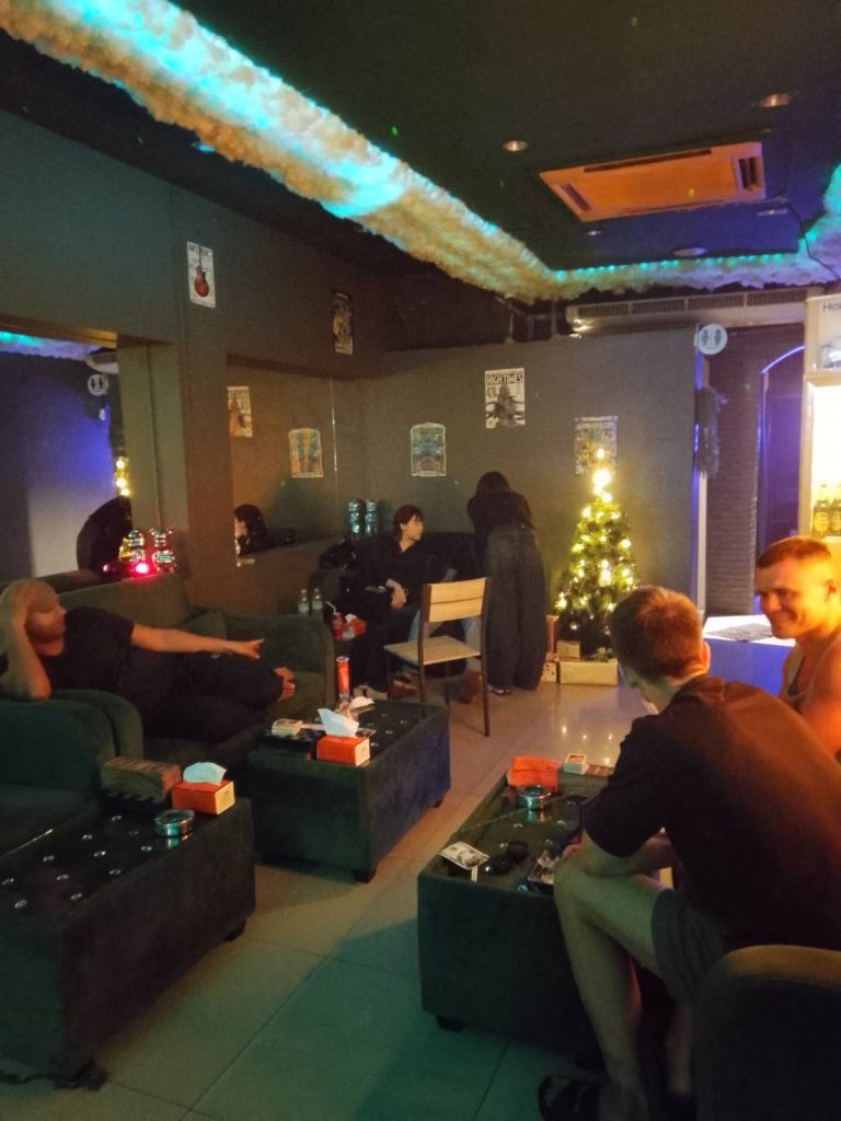 weed-shop-pattaya-inside